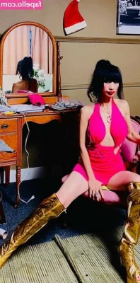 Bai Ling [ bai-ling ] - I could use some help with my wet pussy 😋