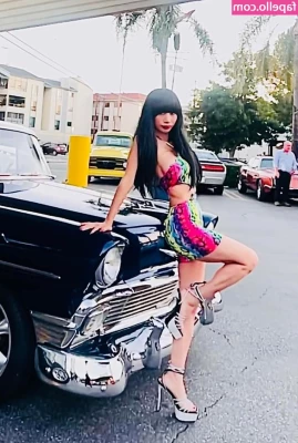Bai Ling [ bai-ling ] - Mmm my hitachi makes my pussy so wet 💦