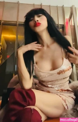 Bai Ling [ bai-ling ] - ready for the ride