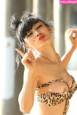 Bai Ling [ bai-ling ] - Naked for my members
