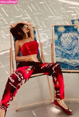 Bai Ling [ bai-ling ] - Let’s play!