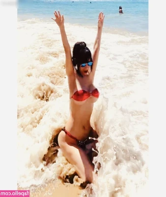 Bai Ling [ bai-ling ] - It’s important to start your day with a little treat 🍦 👅