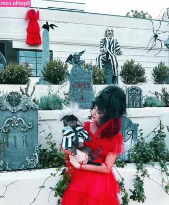 Alessandra Torresani [ alessandra-torresani ] - if someone can guess my favorite color you get a surprise