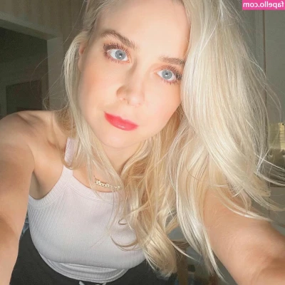 Alessandra Torresani [ alessandra-torresani ] - FREE SUBSCRIPTION TODAY ONLY Always horny and wet bunny is waiting