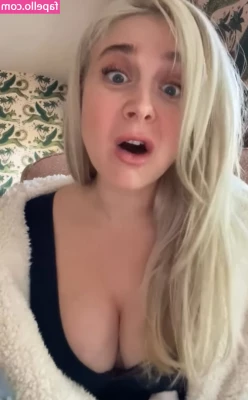 Alessandra Torresani [ alessandra-torresani ] - Want me to wrap my thick thighs around your head  -rae