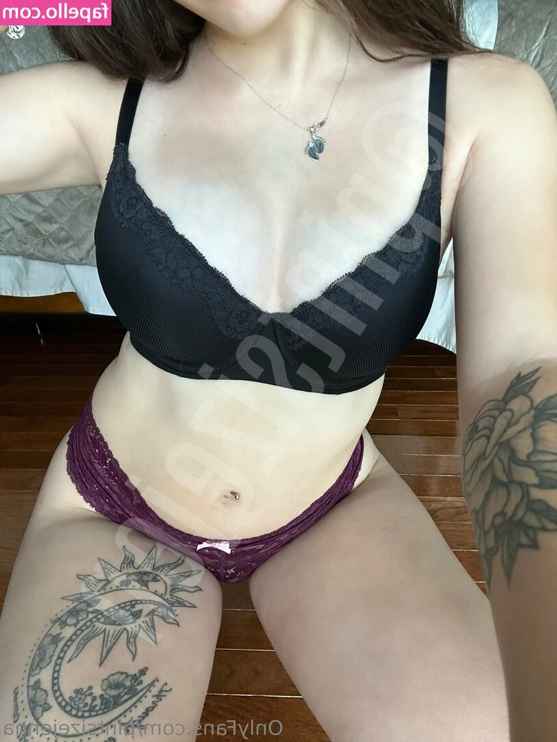 pintsizejenna - Take me like this daddy?