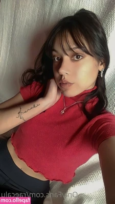 raecalu - no make-up, dirty hair, me in my natural state