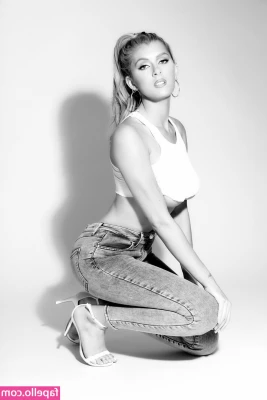 Bella White [ bella-white-1 ] - Lola Bunny has a sister, Solis!  She's coming for you in July with HD