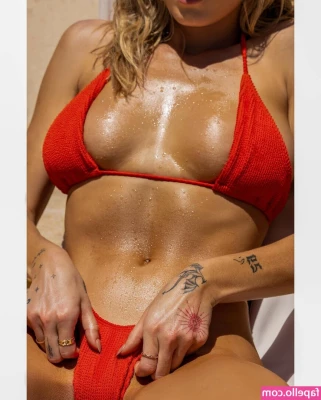 Bella White [ bella-white-1 ] - My pussy can't take it anymore! 💦💦💦 I need to show you how I