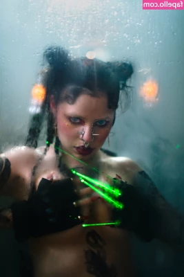 cyberpunkgirl.free [ cyberpunkgirl-free ] - Yours truly💋
