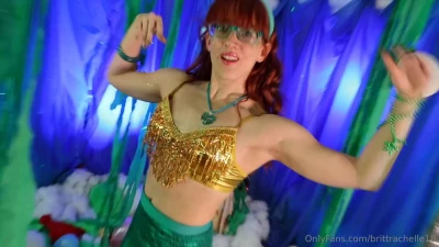 brittrachelle18 - I'm in the mood for some playful banter and maybe a little