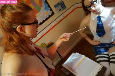 brittrachelle18 - Hello sexy people  Sorry for my lack of posting lately I m still