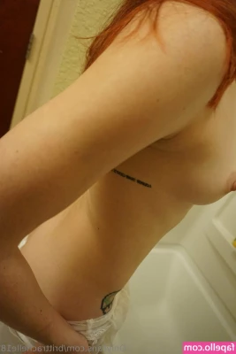 brittrachelle18 - Suck on my nips   https onlyfans com ladywildflower