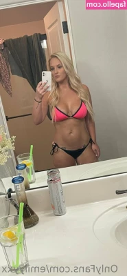 emilyyxx - Tip this post if you would fuck me 🥺🥺🥺🥺