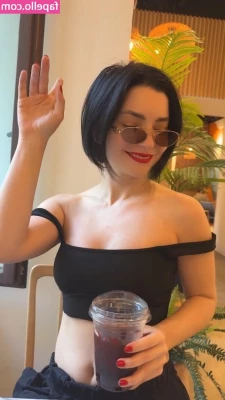 Merve Bolugur [ merve-bolugur ] - Should I sit on your face or your cock