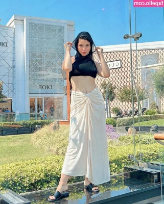 Merve Bolugur [ merve-bolugur ] - https://onlyfans.com/34309613/bustyambz   Its Star Trek Day! Copy the