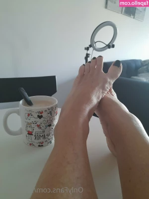 silvialaura - cum for me