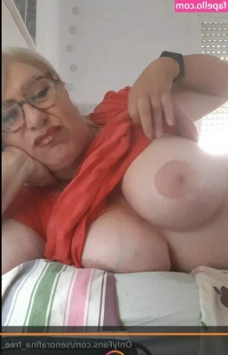 senorafina_free [ senorafina-free ] - Let me sit on your face daddy 😍😍😍😝😈