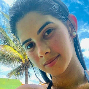 lara-benjamina