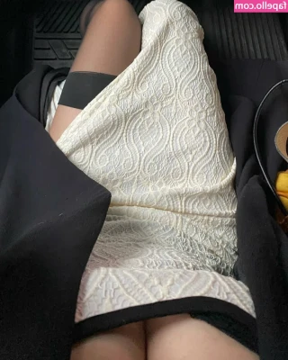 kewlercat - Quick little upskirt at physio today 👅