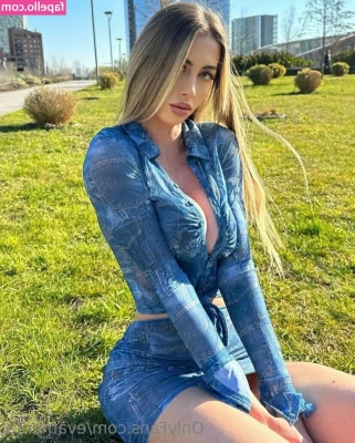 evamenta - BTS footage of my shoot with Marley Da Booty  https onlyfans com