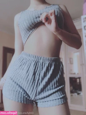 Takeomeow - Who loves jeans will love this new video... Some amazing shots 💦