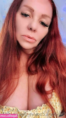 veronicahardinn - Pillow humping and torturing you  You can watch  but are not allowed