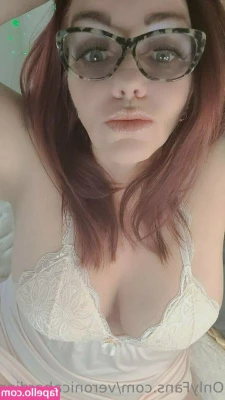 veronicahardinn - DM me for personalized videos