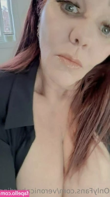 veronicahardinn - I m craving you right now