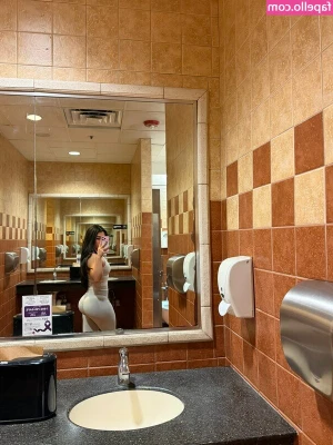 Dineromia [ dineromia-5 ] - Private Content Drop