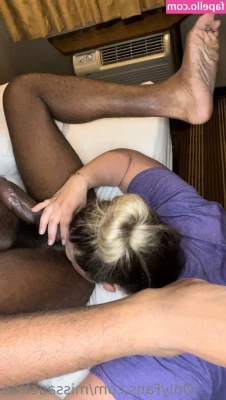missaacfree - A little bit of fetish again.....