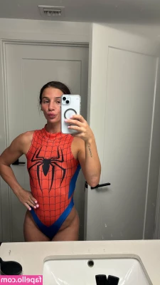 bikiniprepbianca [ bikiniprepbianca-1 ] - the mirror doesn't lie 😏😛🤎