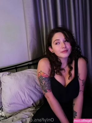 Sophoulla [ sophoulla-1 ] - Tan lines are so hot