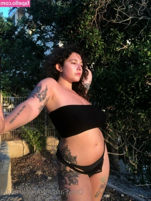 Sophoulla [ sophoulla-1 ] - My tits are so big this harness can’t contain them 😩