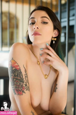 Sophoulla [ sophoulla-1 ] - Que tal me quedaron las uñas