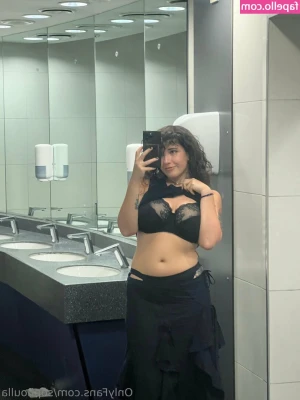 Sophoulla [ sophoulla-1 ] - Wünsche euch eine heiße Nacht 🥵🥵🥵  Wish you a hot night