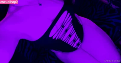 weedqueen33 - Videos not loading are a site wide issue and have been for the last