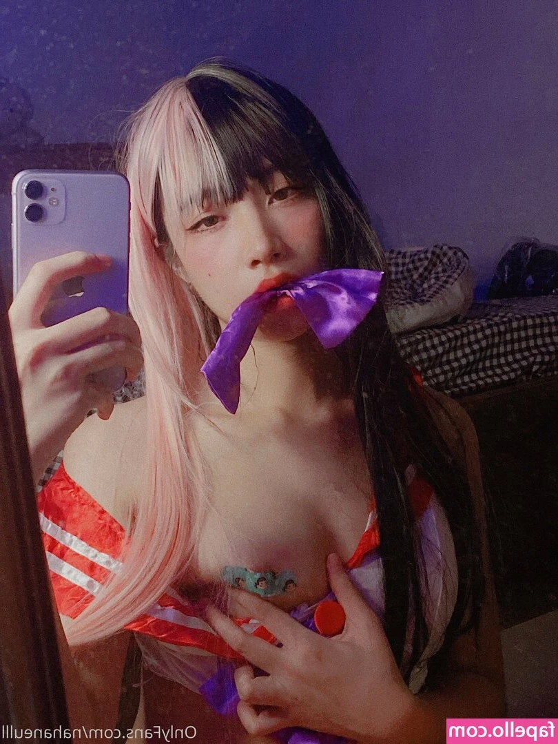 nahaneulll - Occupe toi de mes seins