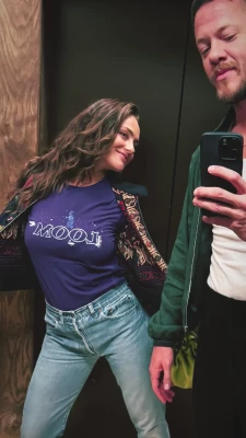  [ minka-kelly ] - Red wine kinda girl, wbu?