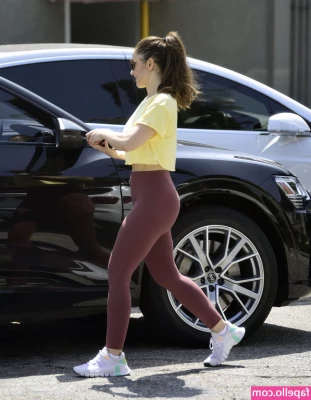 Minka Kelly [ minka-kelly ] - Ice   baby