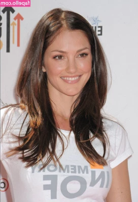 Minka Kelly [ minka-kelly ] - Freshly painted toe nails for all you  footfreaks  footfetish 