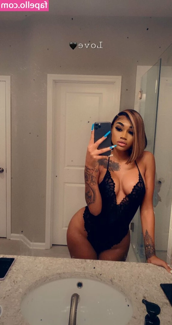 Jania Meshell [ jania-meshell ] - Just shot a multi with my boo  honey_bae   Whose thirsty for me to