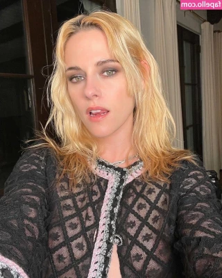 Kristen Stewart [ kristen-stewart ] - Can you imagine next?