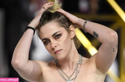 Kristen Stewart [ kristen-stewart ] - Titty Thursday because I can t wait for it to be Friday  Anyone else 