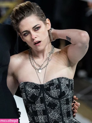 Kristen Stewart [ kristen-stewart ] - Quiero morir  a veces