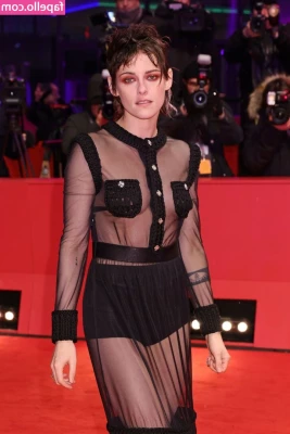 Kristen Stewart [ kristen-stewart ] - Who makes more of a mess when they cum