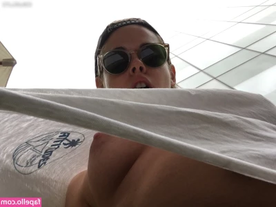 Kristen Stewart [ kristen-stewart ] - new content alert  lt 3  asshole fingering  15sec   7 tip  Pussy Pic