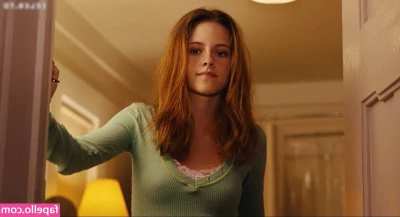 Kristen Stewart [ kristen-stewart ] - Honey  I ve missed your messages so much  do something about it  I m