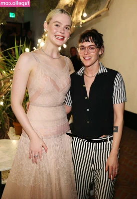 Kristen Stewart [ kristen-stewart ] - does my ass look fat here