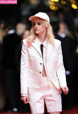 Kristen Stewart - Exclusive Set 7